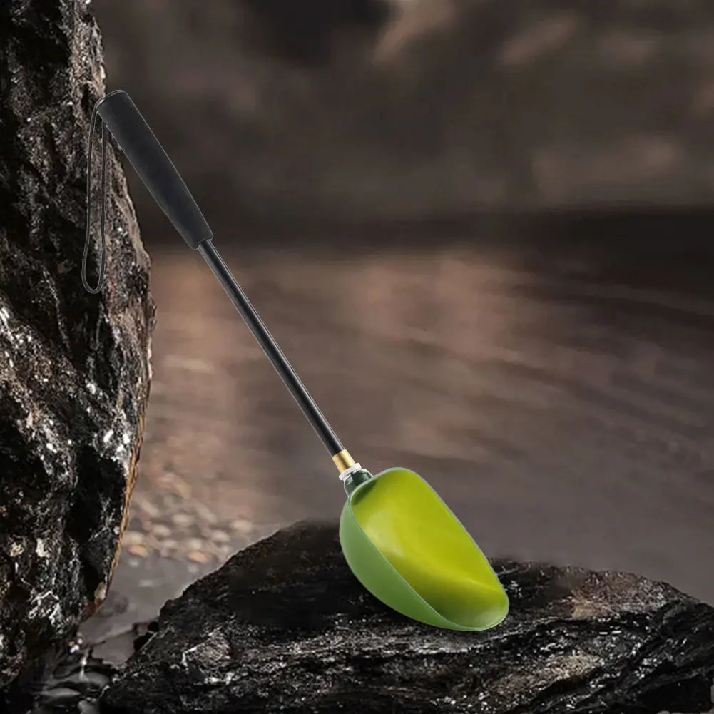 Bait Scoop Detachable Fish Bait Casting Scoop Baiting Throwing Spoon for Feeding Particles Boilies Fishing Bait Tool