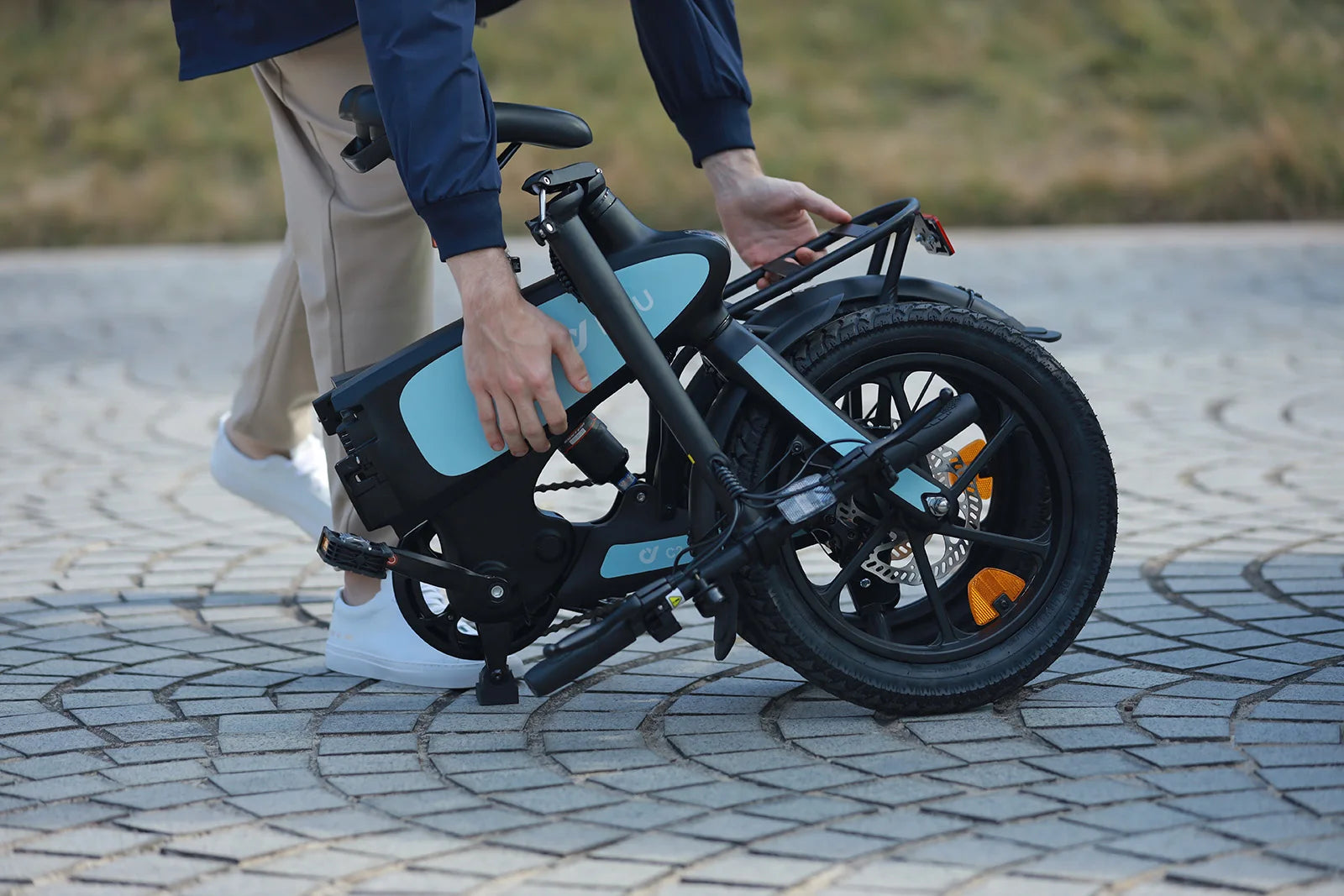 DYU C2 Adult Electric Bicycle, 250W city ebike, 48V 7.5AH E-bike, 16  Tire Foldable Electric Bike