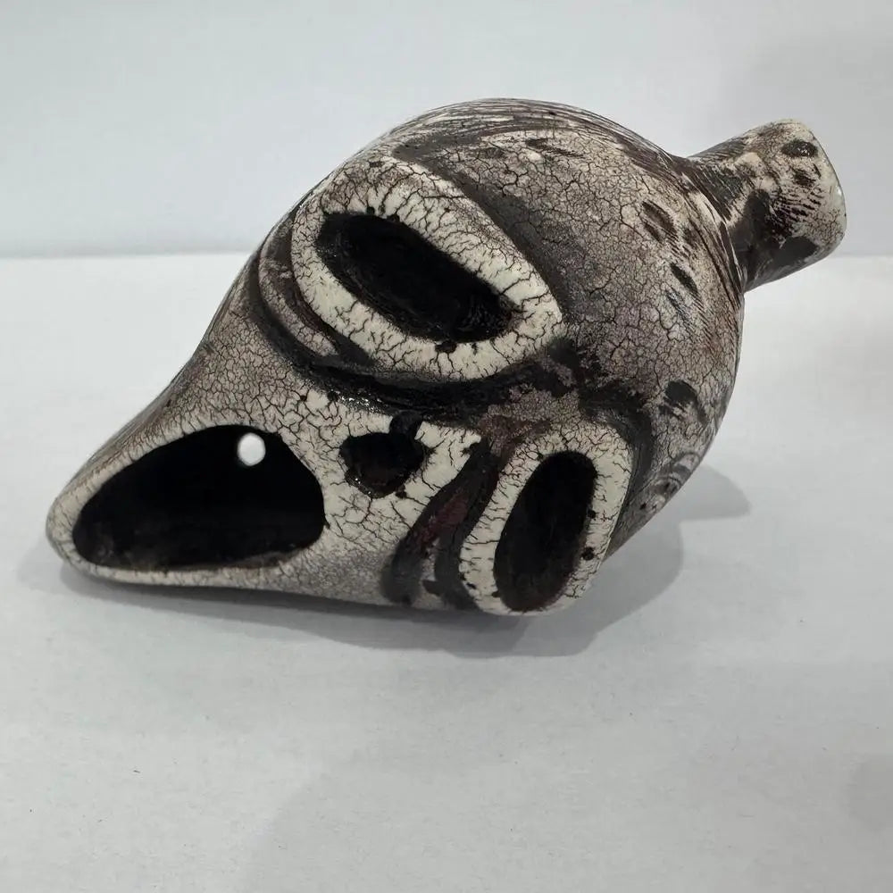 Death Whistle Screaming Whistle Instrument Skull Retro Aztec Death Halloween props Loudest Whistle with Human Sounding Screams