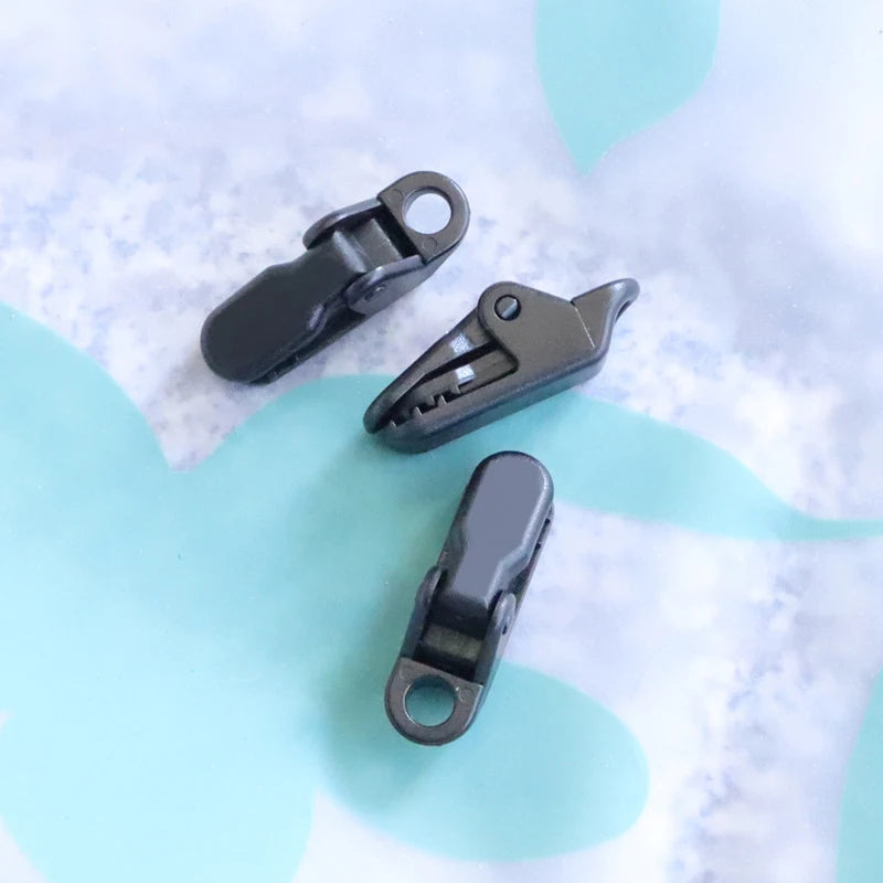 10Pcs/Lot Travel Outdoor Camping Plastic Double Hole Tent Rope Adjustable Buckle Curtain Alligator Clip Purse Tent Accessories